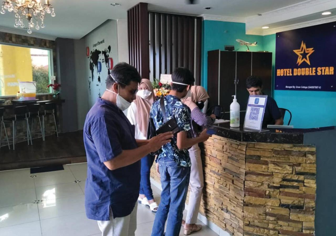 Hotel Ec Double Star Klia 1-Klia 2 Sepang Esterno foto