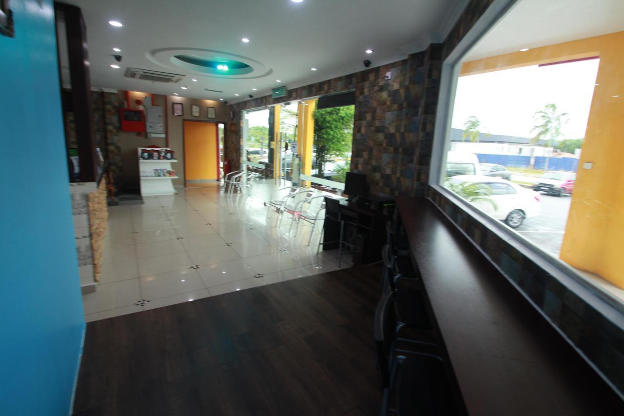 Hotel Ec Double Star Klia 1-Klia 2 Sepang Esterno foto