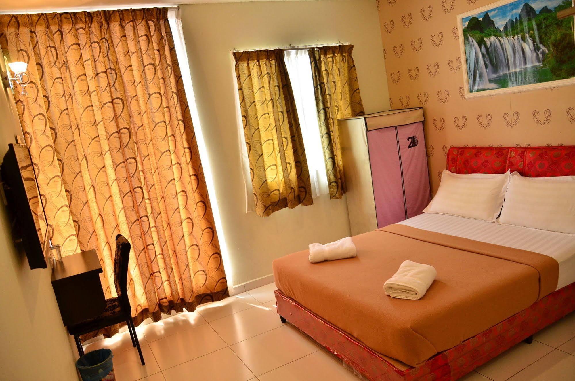 Hotel Ec Double Star Klia 1-Klia 2 Sepang Esterno foto